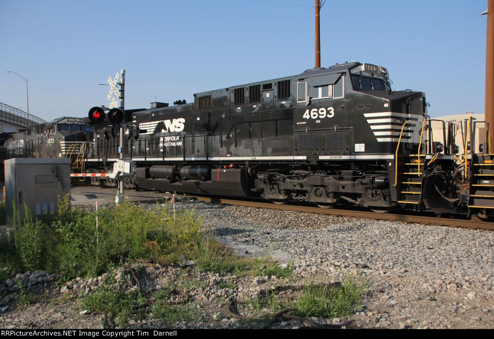 NS 4693 on 29A
